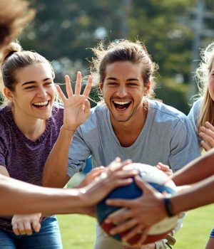 Sportieve teambuilding Vitaliteit op de werkvloer Kickboksen voor bedrijven Groepsdynamiek versterken Ervaringsgericht leren Teameffectiviteit vergroten Janine Leenders